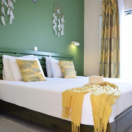 Christina Hotel Petriti Corfu  Esterno foto